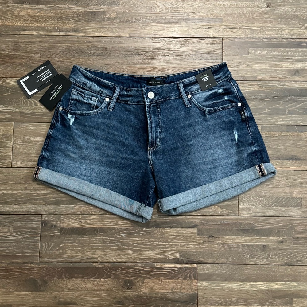 Silver brand denim shorts 💙